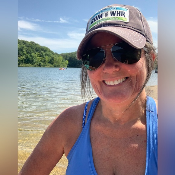 Meet your Posher, Bobby - Picture 4 of 14